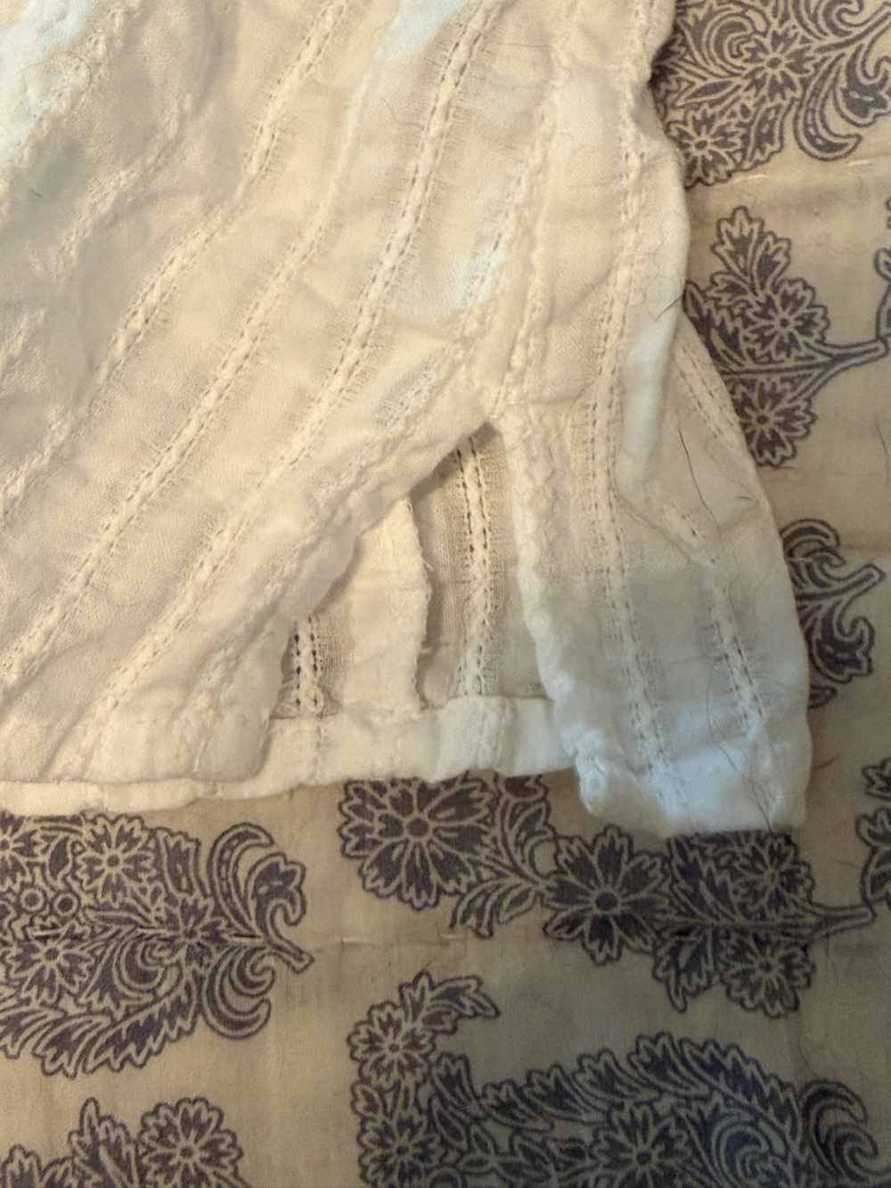 Urban Outfitters White Kimchi Blue Ria Ruffle Cotton Gauze Button-Front Blouse - Picture 10 of 12